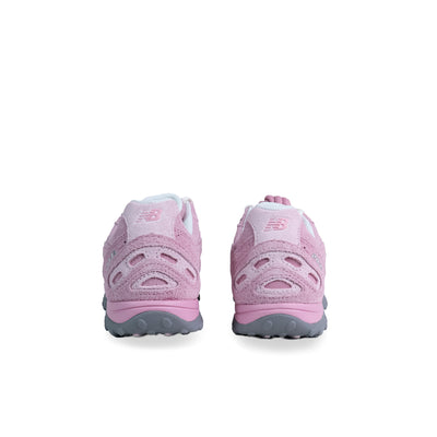 New Balance 204L Pastel Pink