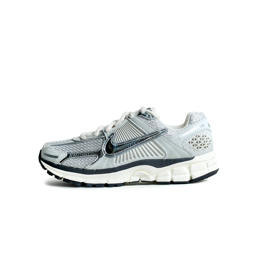 Nike Vomero 5 Photon Dust Wmns