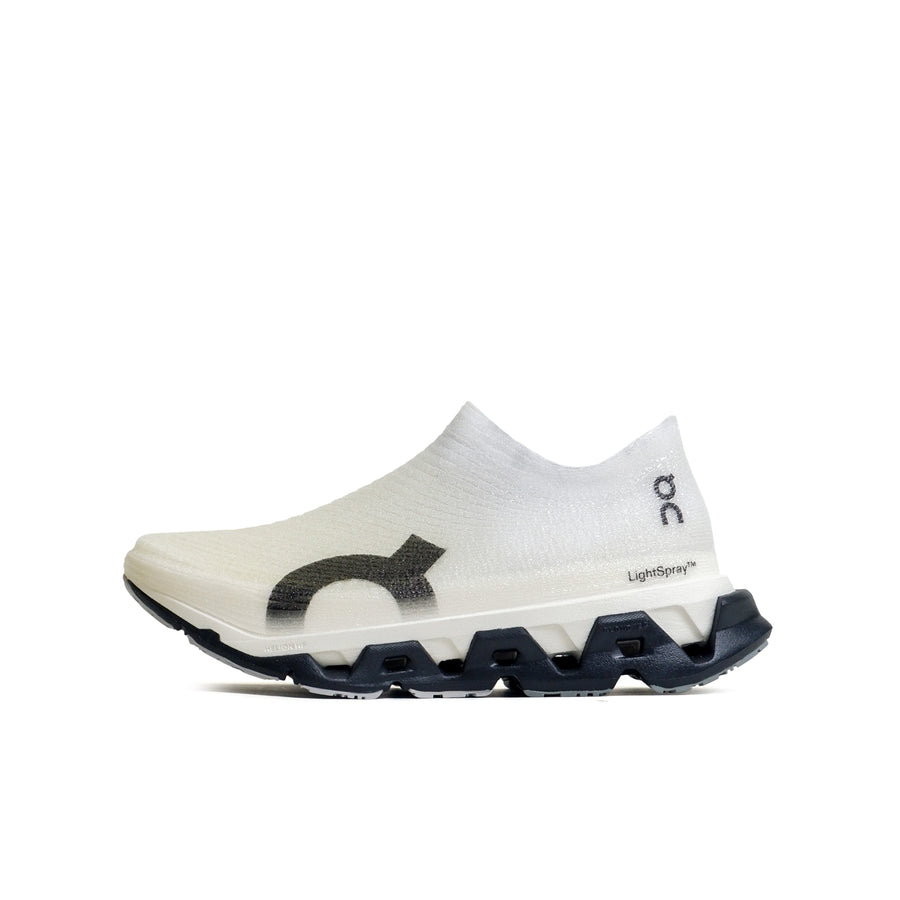On Running Cloudmonster 3 Hyper Light Spray Black Apollo