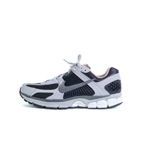 Vomero 5 Dark Smoke Grey Vachetta