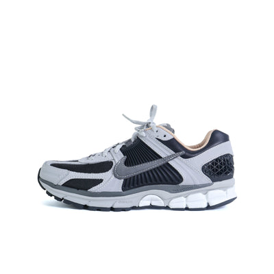 Vomero 5 Dark Smoke Grey Vachetta