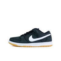 Nike SB Dunk Low Black Gum