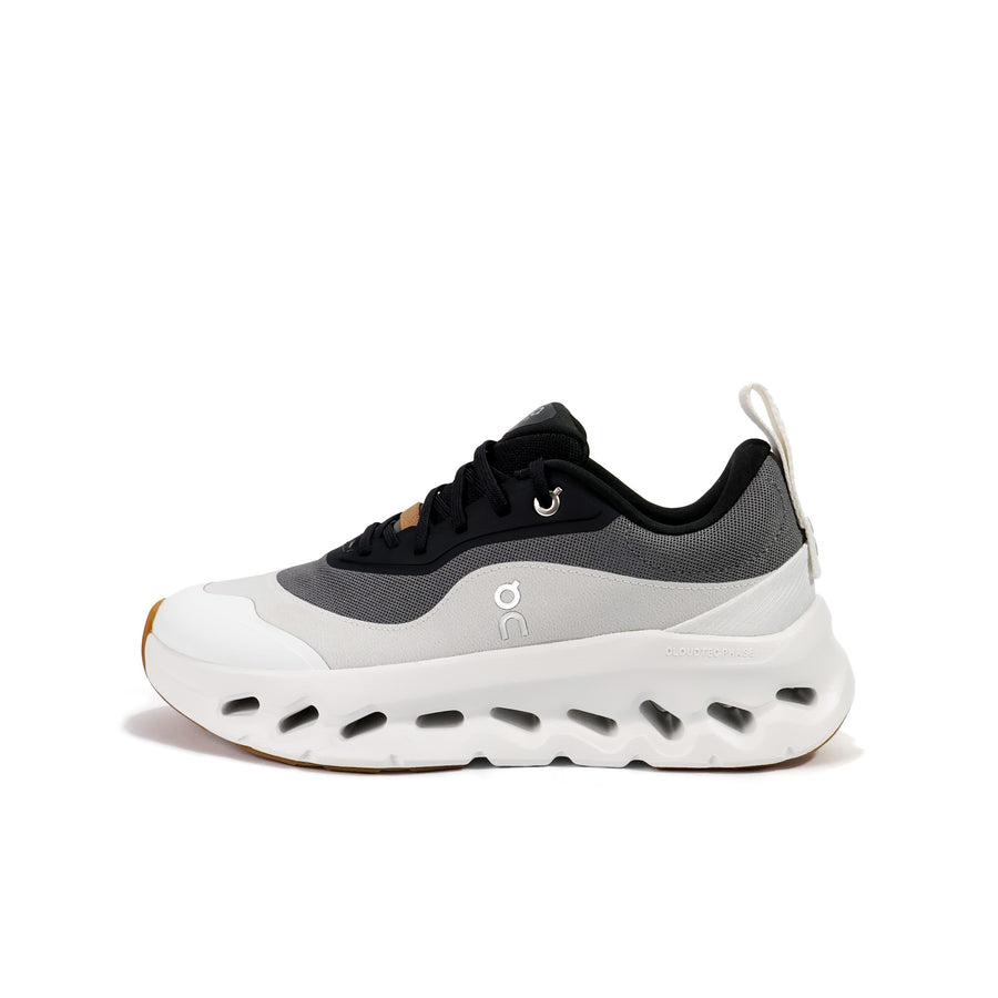 On Running Cloudtilt Loewe 2 Black White Gum Wmns