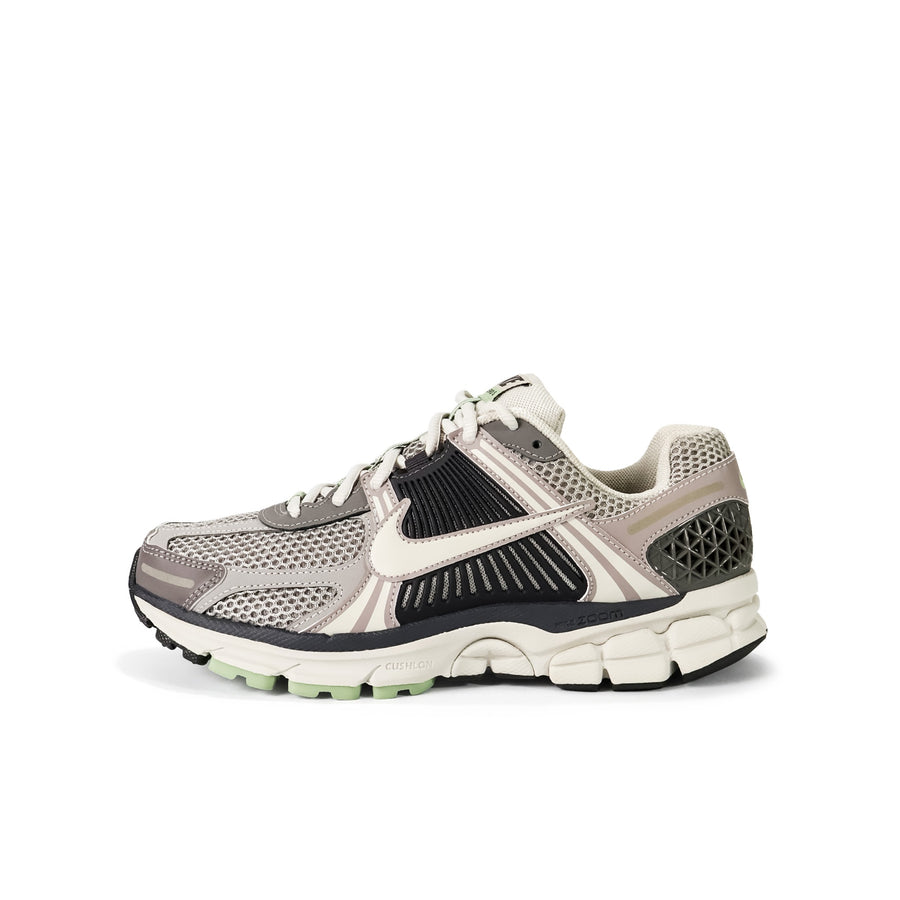 Nike Vomero 5 Cobblestone Flat Pewter Wmns