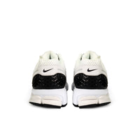 Nike Zoom Vomero 5 White Black