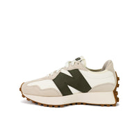 New Balance 327 Moonbeam Oak Leaf Green