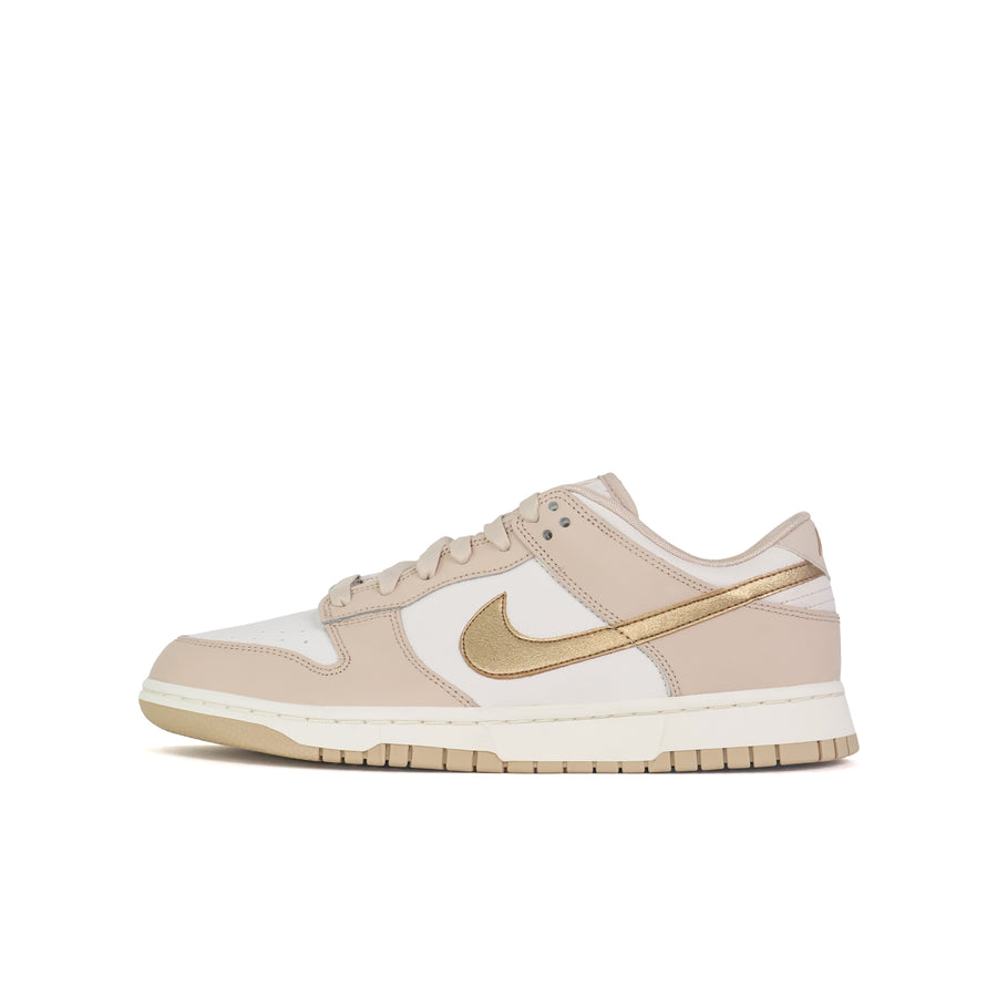 Nike Dunk Low Gold Swoosh Wmns