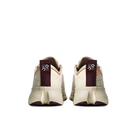 On Running Cloudsolo Loewe Sand Burgundy