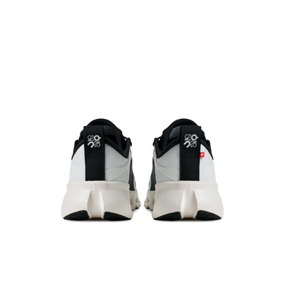On Running Cloudsolo Loewe Black Eggshell