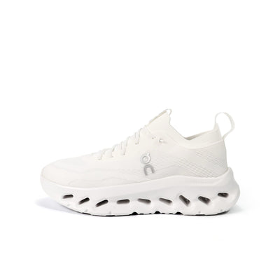 On Running Cloudtilt Loewe All White